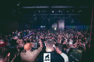 280489521_161248336381579_4339160400333609458_n-1024x683-1-300x200 Ape Club θεσσαλονικη Τηλέφωνο 2026