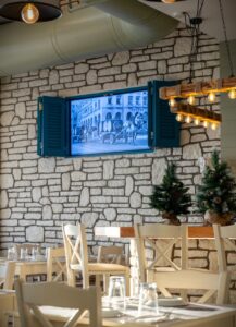 3-217x300 Παλιό Λιμανάκι Ρεμπετάδικο Θεσσαλονίκη