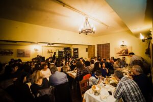 466171664_9235408593145438_4984726078297658640_n-300x200 Ούζο στον Πίνακα Μουσικοταβέρνα Τηλέφωνο Θεσσαλονίκη