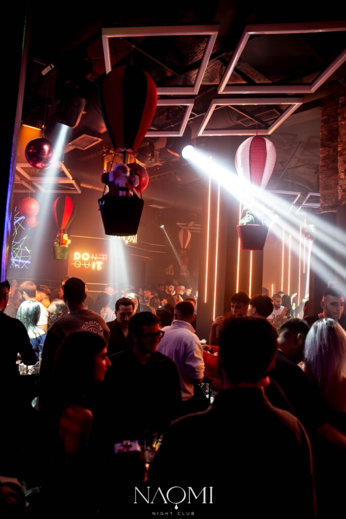 468925714_122203959980035313_5163427137864163390_n-683x1024 Naomi Club Θεσσαλονίκη Λαδάδικα Τηλέφωνο 2025