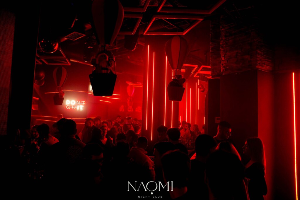 469190985_122203960778035313_2000654047739721239_n-1024x683 Naomi Club Θεσσαλονίκη Λαδάδικα Τηλέφωνο 2025