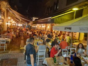 487513402_10049701501716139_4816946532712734849_n-300x225 Ούζο στον Πίνακα Μουσικοταβέρνα Τηλέφωνο Θεσσαλονίκη