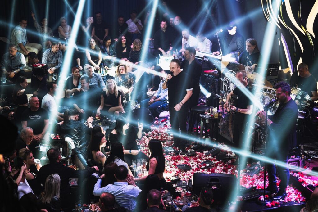 492074050_1083730267114078_5917298767453374061_n-1024x683 Ensayar Live stage Θεσσαλονίκη Μάκης Δημάκης Ραζή 2026