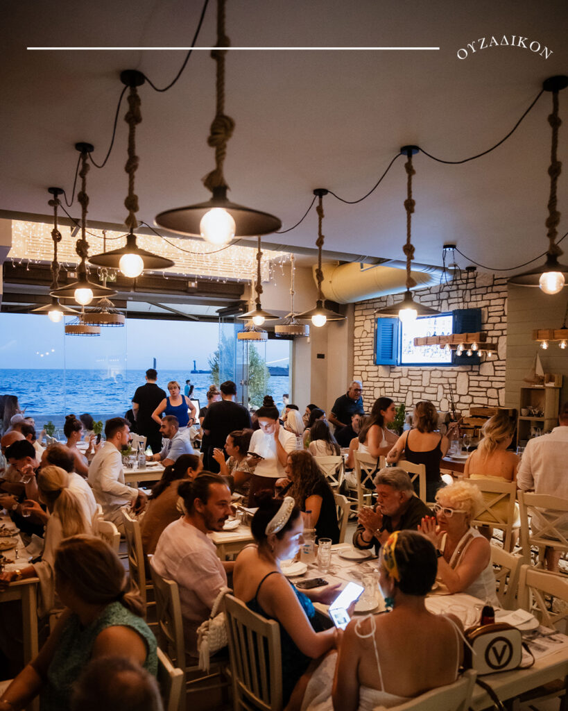 579033698_122187346604505203_3239102826153582921_n-819x1024 Μπουζούκια Θεσσαλονίκη 2026 Σχήματα Σήμερα