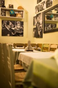 73261864_2836931752993186_5357773312925630464_n-200x300 Ούζο στον Πίνακα Μουσικοταβέρνα Τηλέφωνο Θεσσαλονίκη