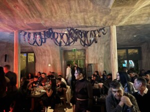 viber_image_2025-02-11_08-51-43-639-300x225 Restaurant with Live Greek Music Ladadika Thessaloniki Merlot