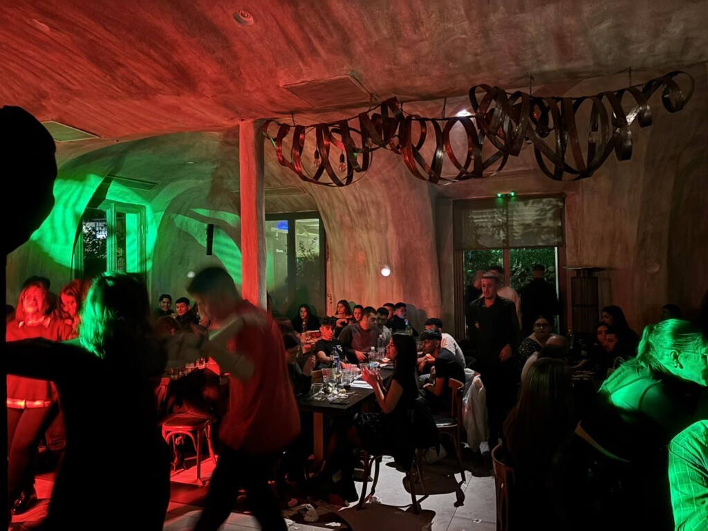 viber_image_2025-02-11_08-51-58-891-1024x768 Merlot Skg Ρεμπετάδικο Μουσική Σκηνή Λαδάδικα Θεσσαλονίκη