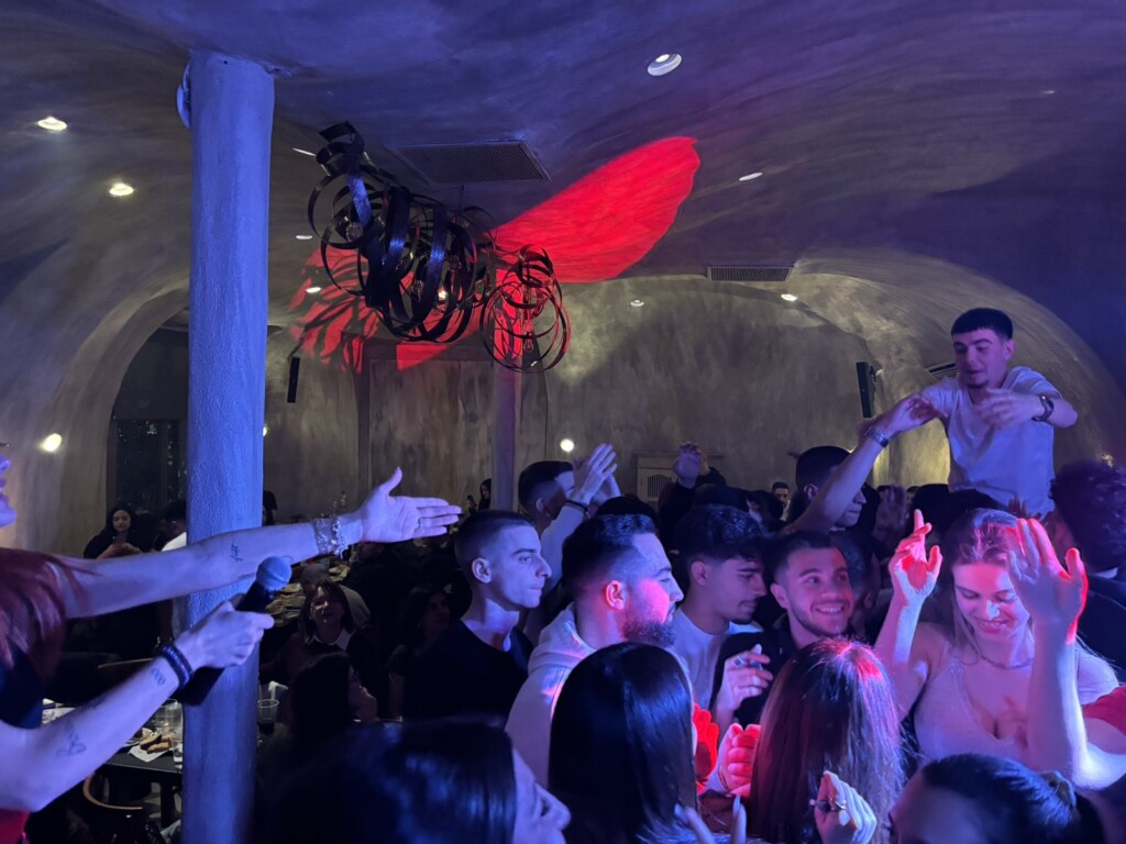 viber_image_2025-02-11_08-51-59-196-1024x768 Merlot Skg Ρεμπετάδικο Μουσική Σκηνή Λαδάδικα Θεσσαλονίκη