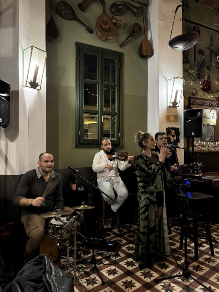 viber_image_2026-01-08_16-18-09-928-768x1024 Ζύθος Ρεμπετάδικο Θεσσαλονίκη Λαδάδικα